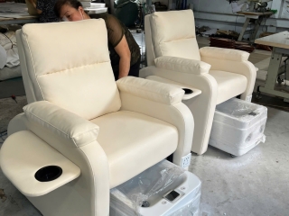 Ghế massage điện SF-03: bố trí khu dịch vụ nail và spa