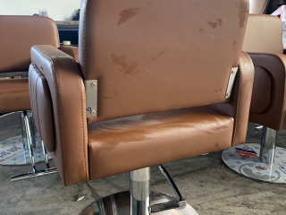 Ghế cắt tóc nữ SNB: chọn kiểu dáng theo trạm salon