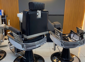 Ghế barber BA-06: kiểm tra khung, nệm và hoàn thiện