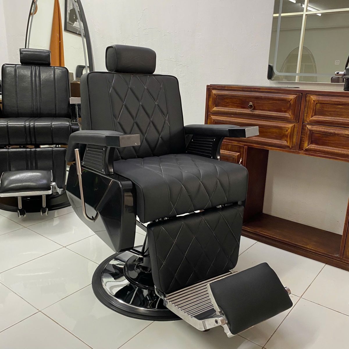 Ghế cắt tóc BA-06: phối mẫu cho khu barber - hình 1