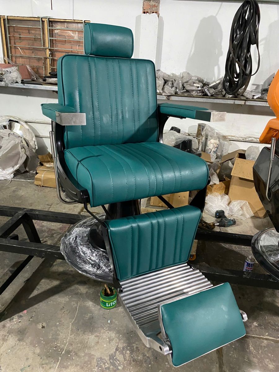 BA-13 xanh và BA-08 cam: phối hai màu ghế barber - hình 1
