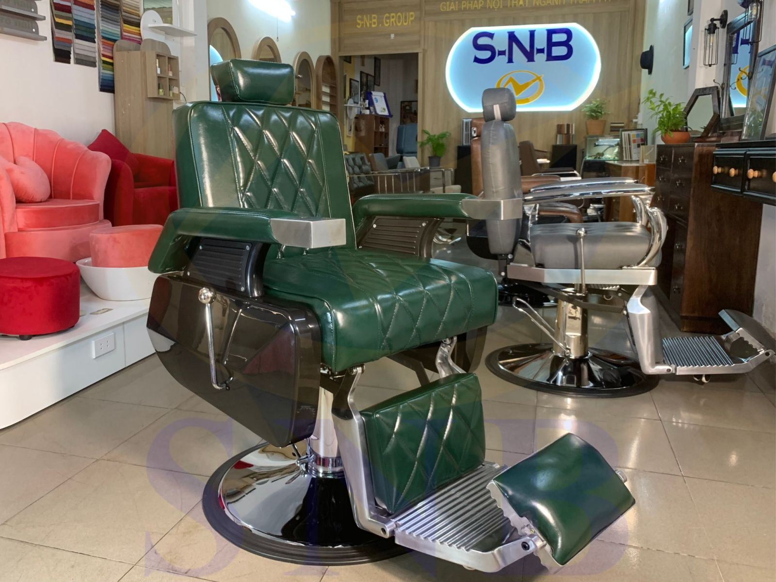 Bộ sưu tập ghế barber SNB: chọn mẫu theo phong cách tiệm - hình 1